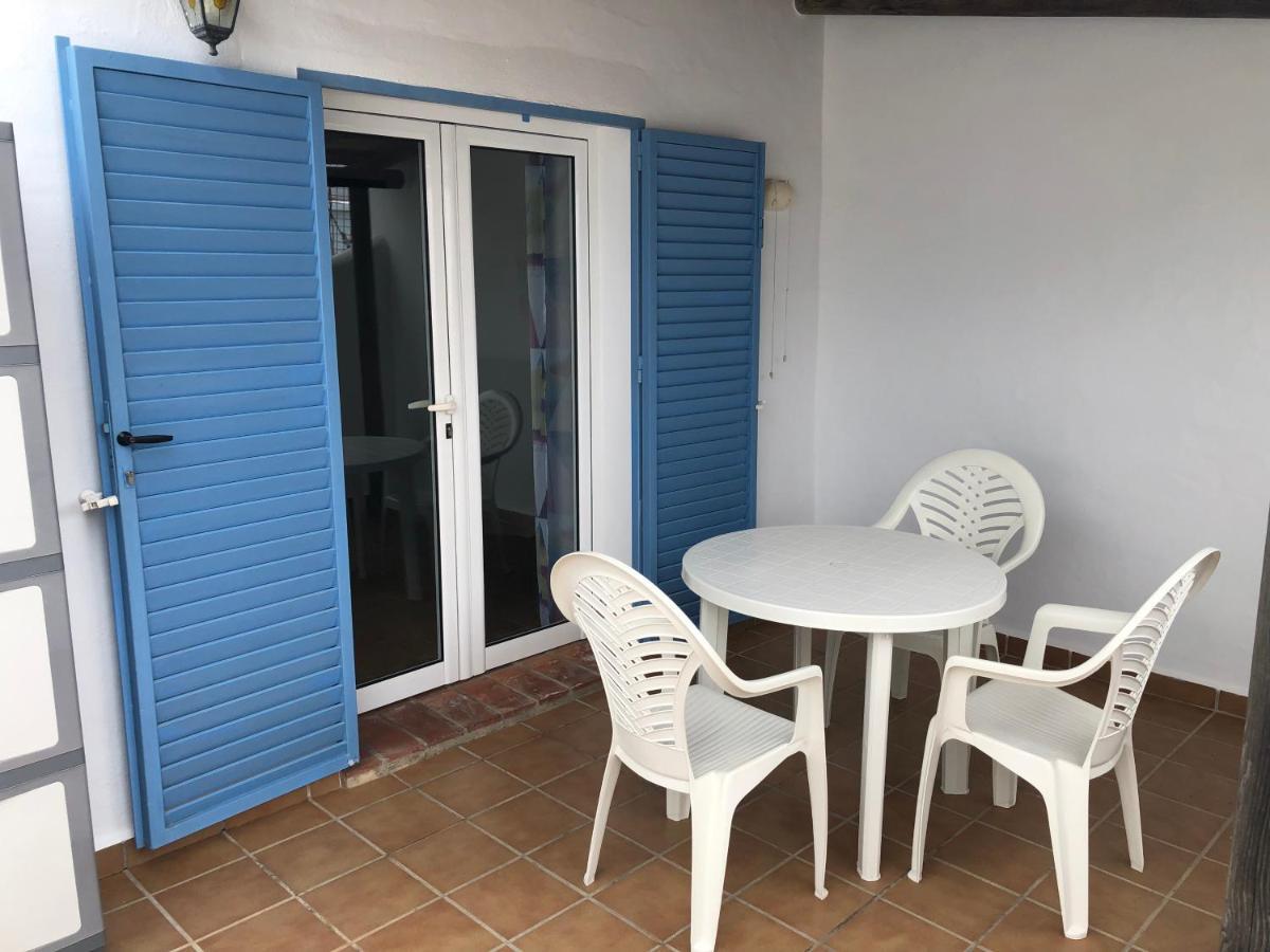Apartamentos Cala Isabel 자호라 외부 사진
