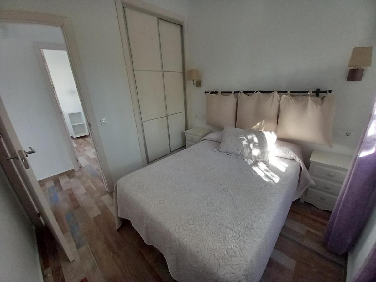 Apartamentos Cala Isabel 자호라 외부 사진