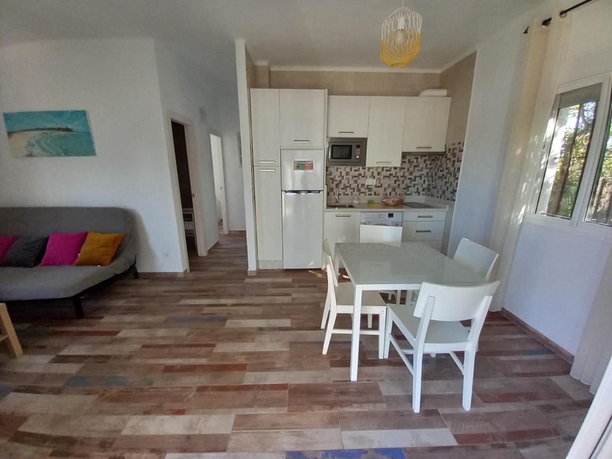 Apartamentos Cala Isabel 자호라 외부 사진