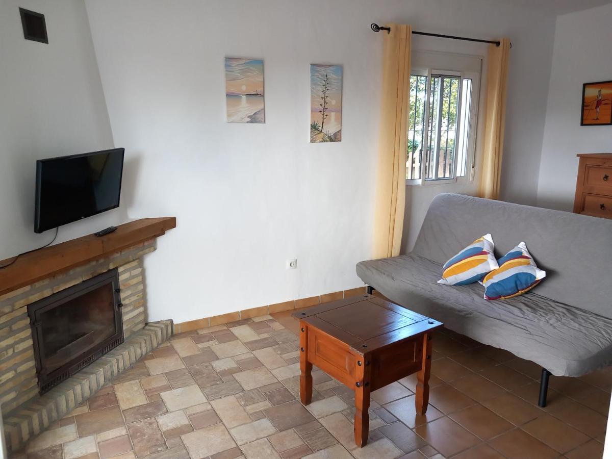 Apartamentos Cala Isabel 자호라 외부 사진
